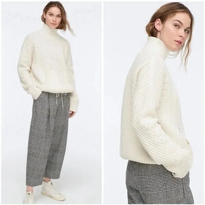 NWT J. Crew Pocket Front Turtleneck Sweater in Ivory Size Small